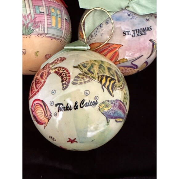 A giftcorp set of 3 Christmas Ornaments, 3 tropical ball ornaments with ribbons - Picture 7 of 7